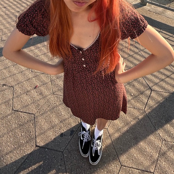 Brandy Melville Dress Bundle - Picture 4 of 5